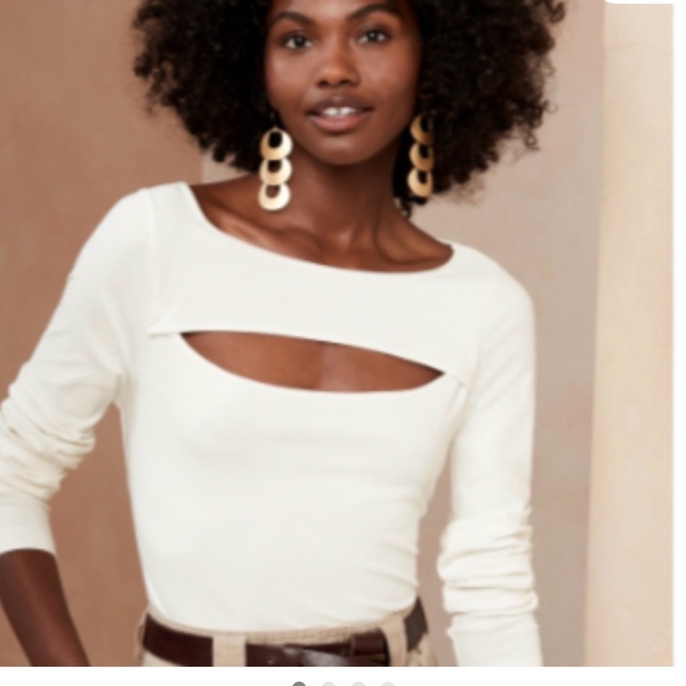 Banana Republic ribbed boatneck cream cut out top